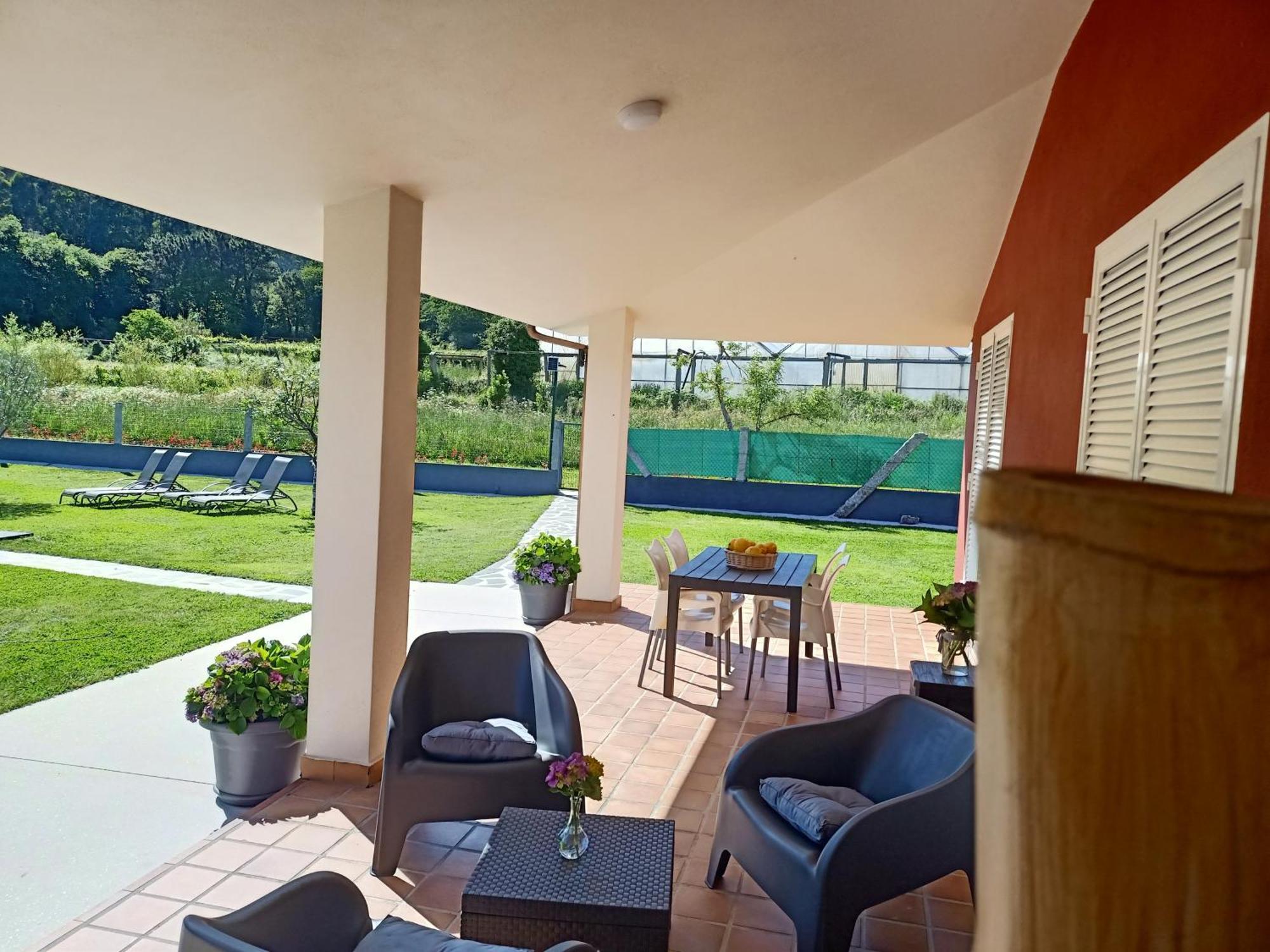 Apartamento En Bloque Vivienda Con Piscina Y Barbacoa A 15 Min De La Playa Meis Extérieur photo